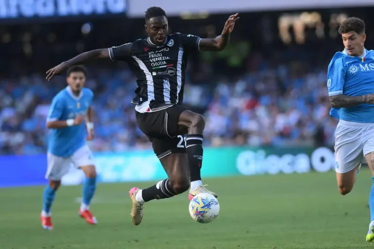 Oumar Solet pisté par l'Atlético Madrid ©Alamy