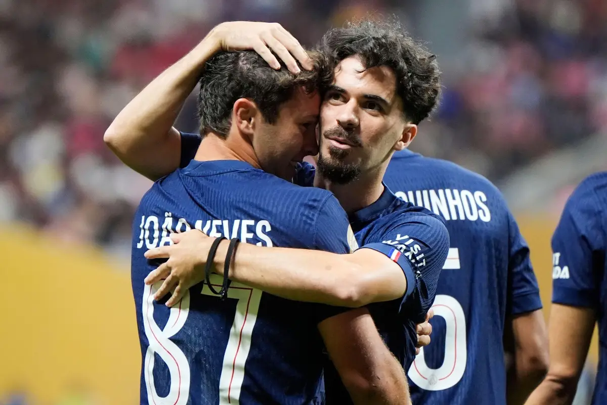 PSG : Joao Neves et Vitinha ne bougeront pas !