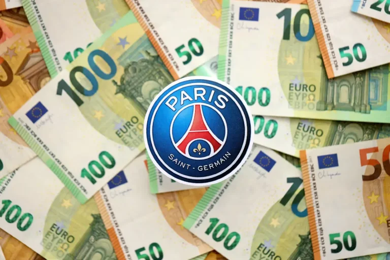 PSG : cinq clubs d'Europe traquent ce défenseur à 0 euro