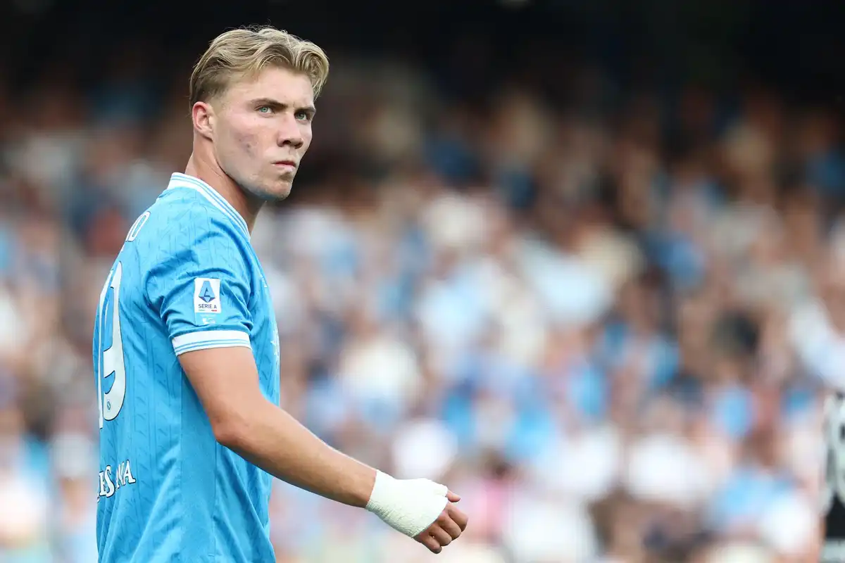 Højlund reste à Naples