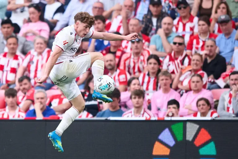 Victor Muñoz visé par Manchester United et Arsenal