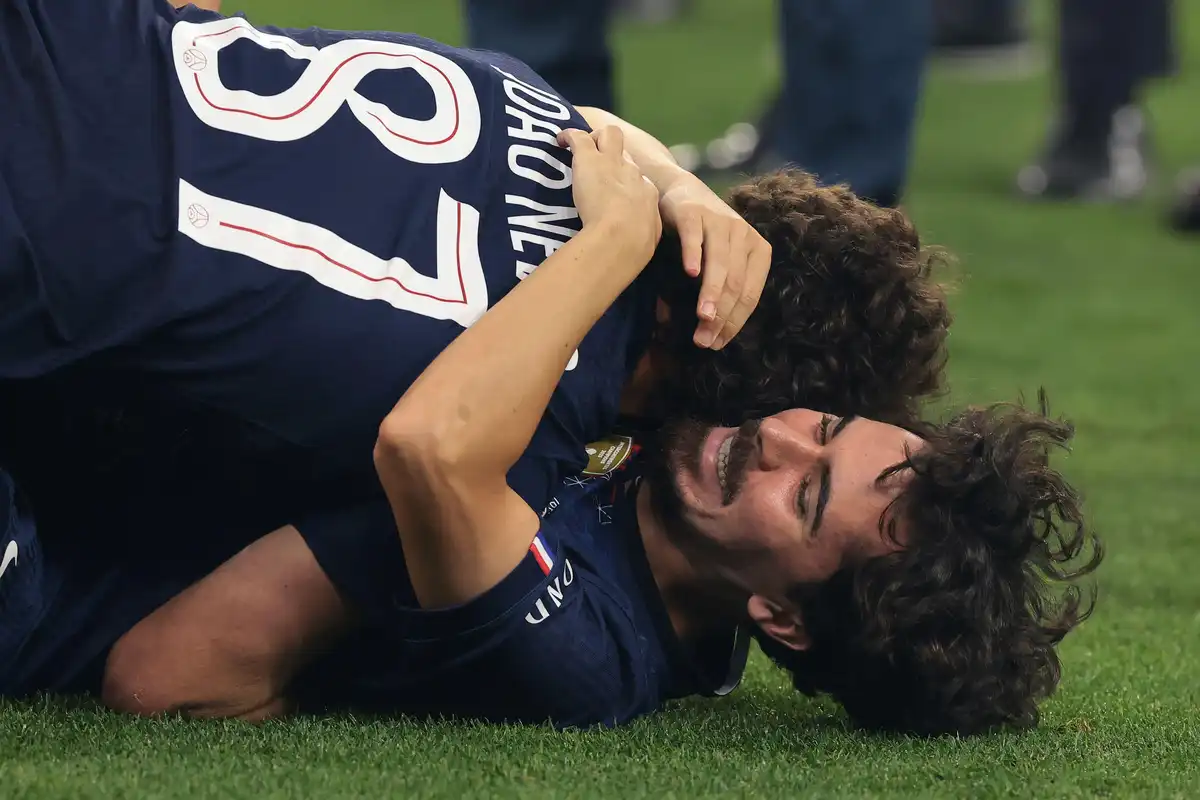 Vitinha et Joao Neves au PSG ©Alamy