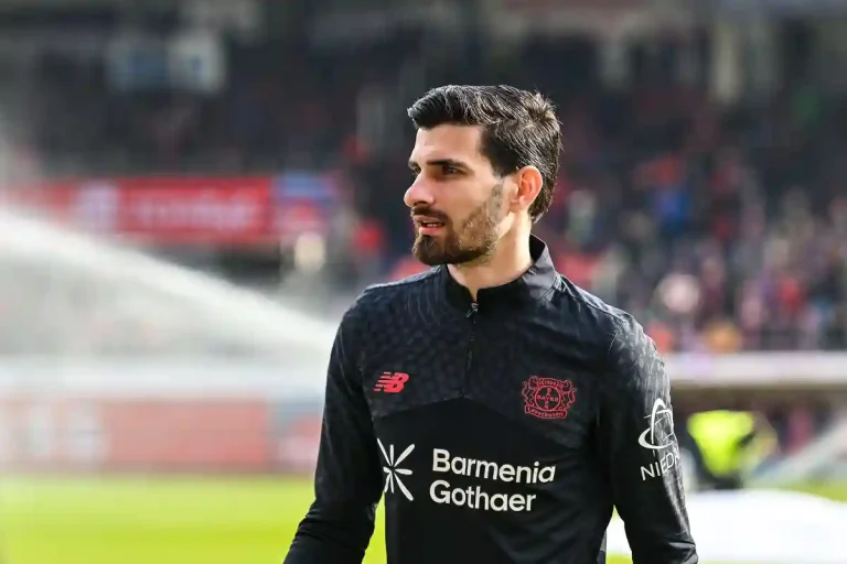 Martin Terrier avec le Bayer Leverkusen