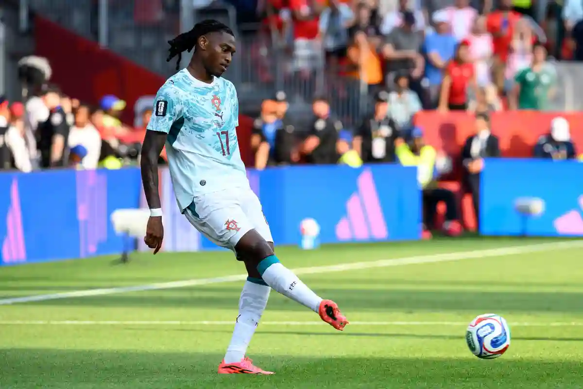 Le FC Barcelone se positionne sur un international portugais