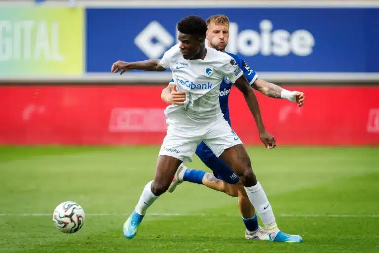 Aaron Bibout sous le maillot du KRC Genk