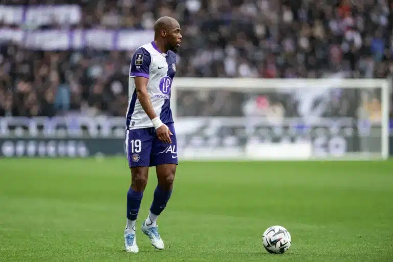 Djibril Sidibé sous le maillot de Toulouse