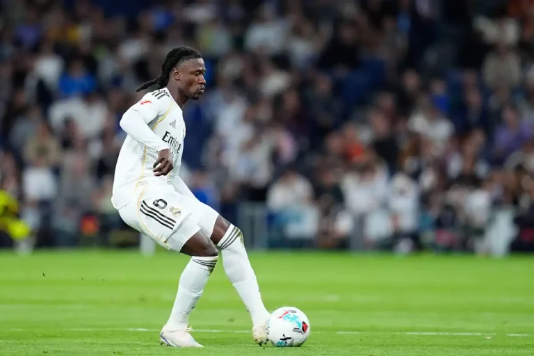 Eduardo Camavinga proposé à Manchester City ©Alamy