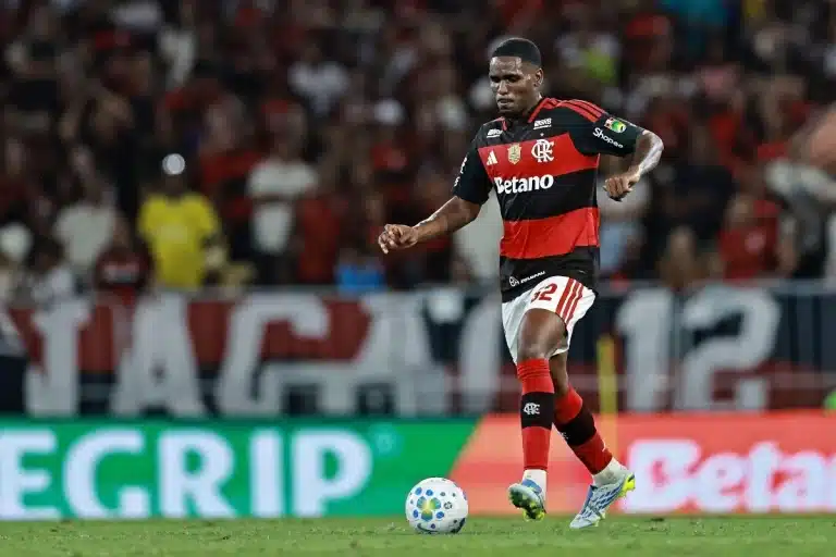 Evertton Araújo sous le maillot de Flamengo