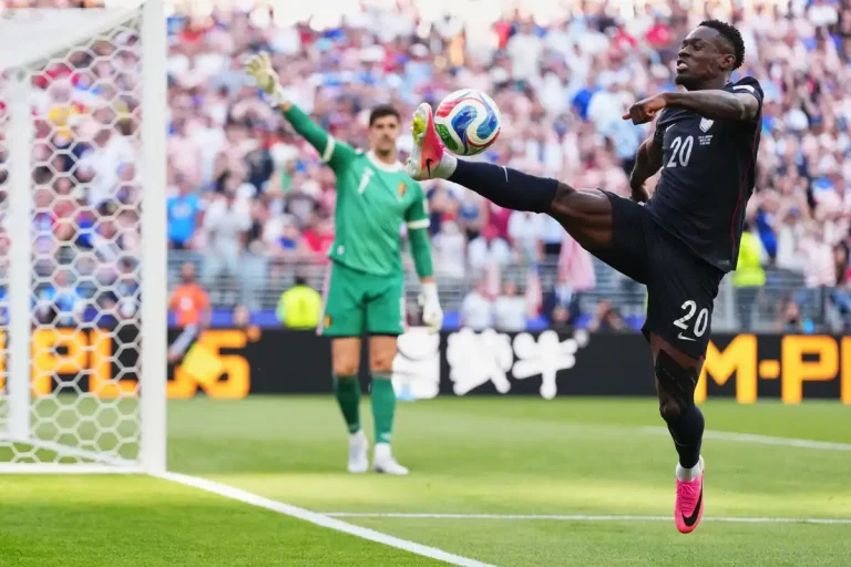 Folarin Balogun ciblé par le Fenerbahçe ©Alamy