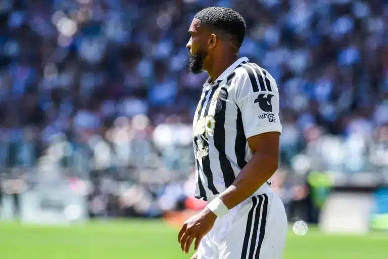 Gleison Bremer avec la Juventus