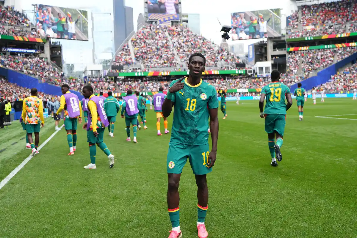 Manchester United se positionne sur un international sénégalais
