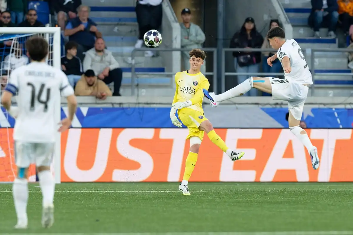 Strasbourg fonce sur un prodige du Real Madrid