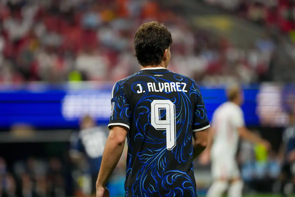 Julian Alvarez va engager un bras de fer avec l’Atlético Madrid