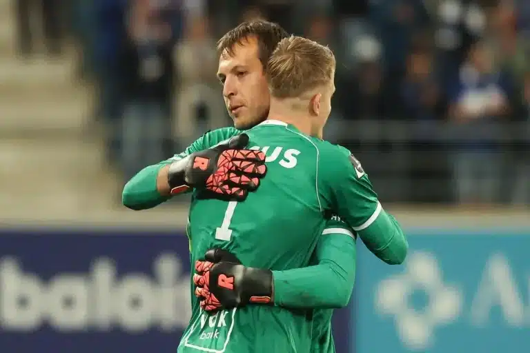 Ligue 1 Auxerre accueille un gardien de but venu d'Allemagne