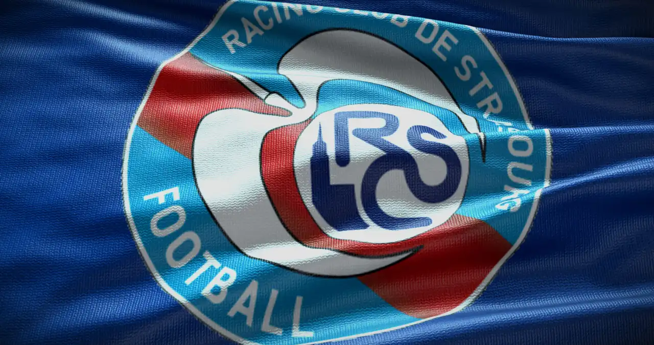 Ligue 1 : Strasbourg tient un nom pour son banc