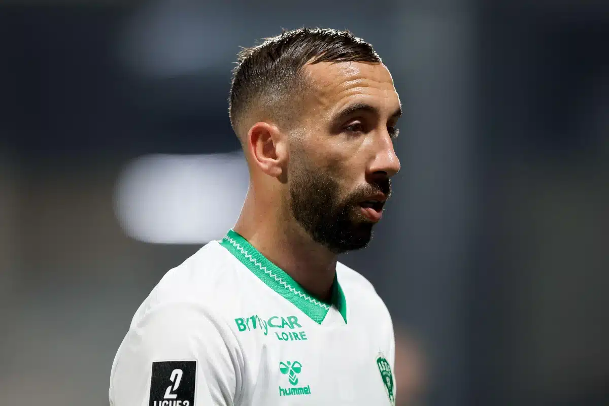 Ligue 2 : Cet ancien cadre de l&rsquo;ASSE file chez un rival des Verts