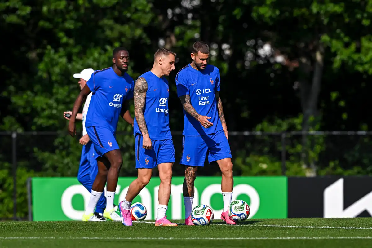 PSG : Lucas Digne fait un sale coup à un coéquipier chez les Bleus
