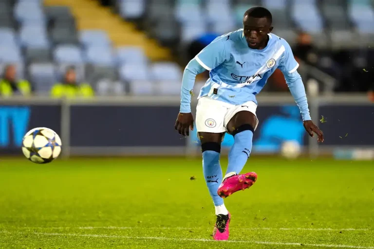 Mahamadou Sangaré visé par Nice ©Alamy