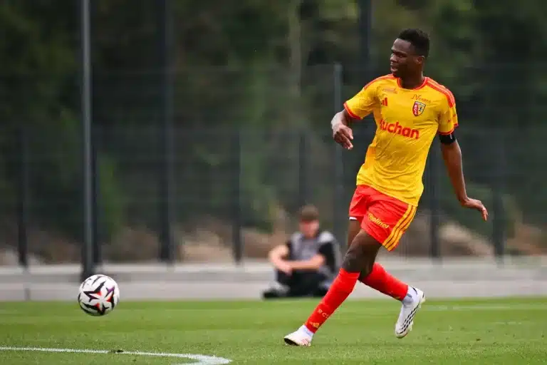 Mercato Le RC Lens scelle un départ