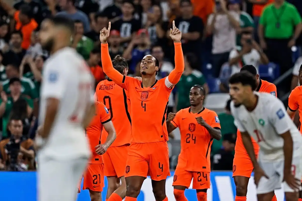 Liverpool : Virgil van Dijk en route pour la Turquie