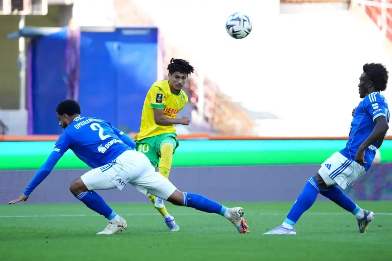 Yassine Benhattab visé par le FK Krasnodar ©Alamy