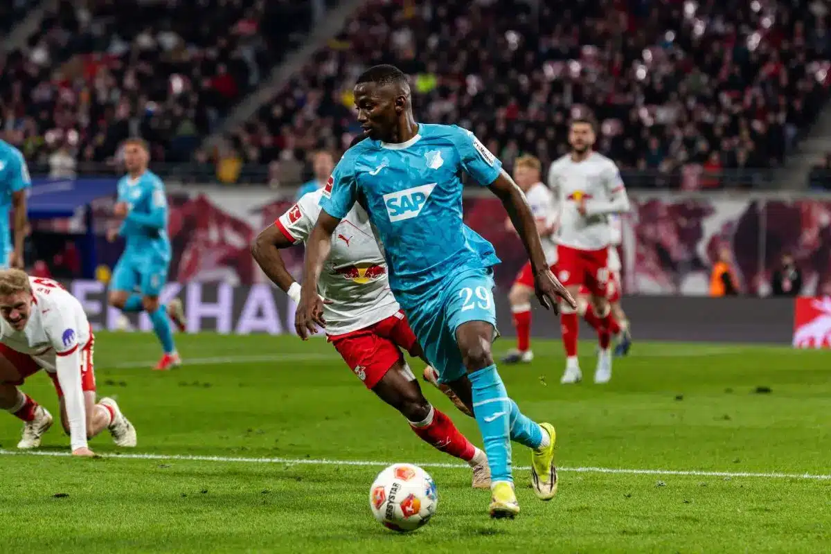 Newcastle va à nouveau recruter un attaquant de Bundesliga
