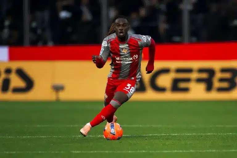 Warren Bondo sous le maillot de Cremonense @Alamy