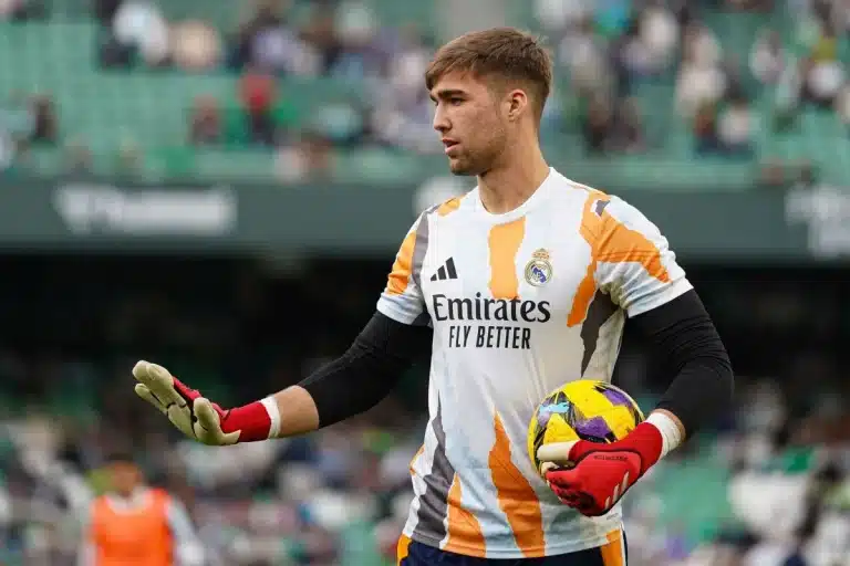 Fran Gonzalez à l'échauffement avec le Real Madrid @Alamy
