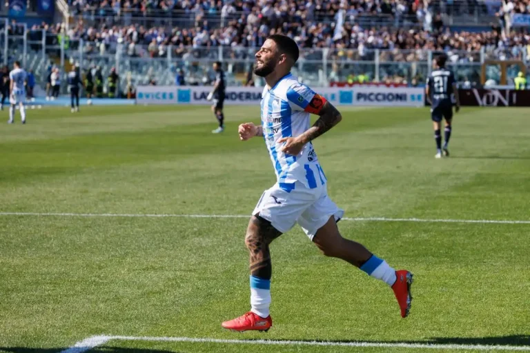 Lorenzo Insigne sous les couleurs de Pescara @Alamy