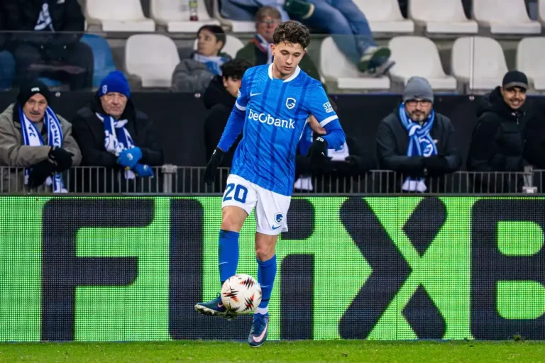 Karetsas sous le maillot de Genk @Alamy