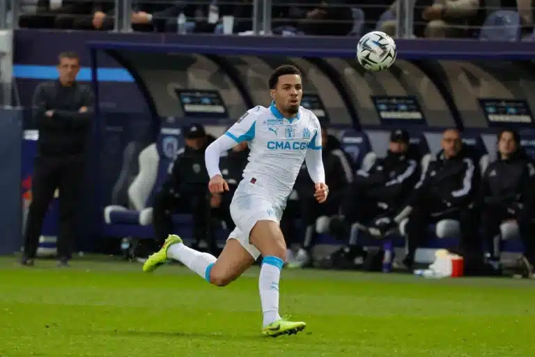 Ethan Nwaneri sous le maillot de Marseille @Alamy