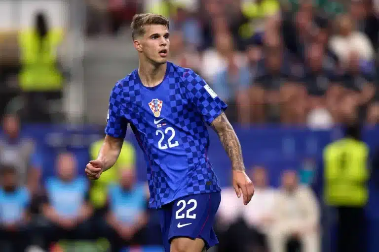 Luka Vuskovic sous le maillot de la Croatie @Alamy