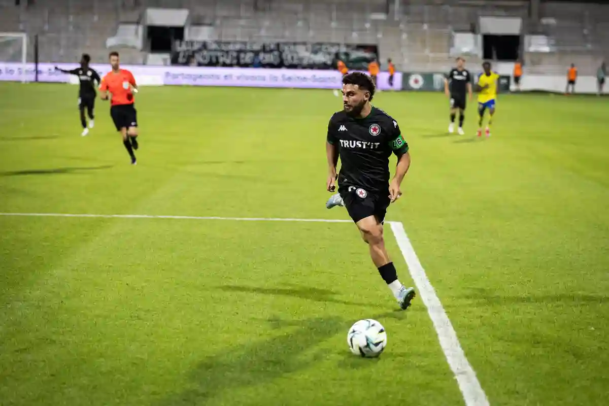 Le FC Nantes explore la piste Ryad Hachem