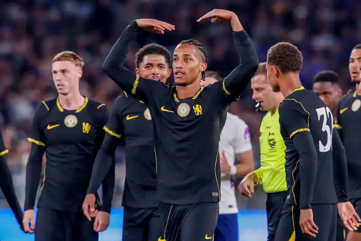Chelsea va consoler un frustré de la Coupe du Monde 2026