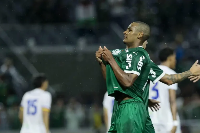 Eduardo Conceiçao visé par le PSG ©Alamy