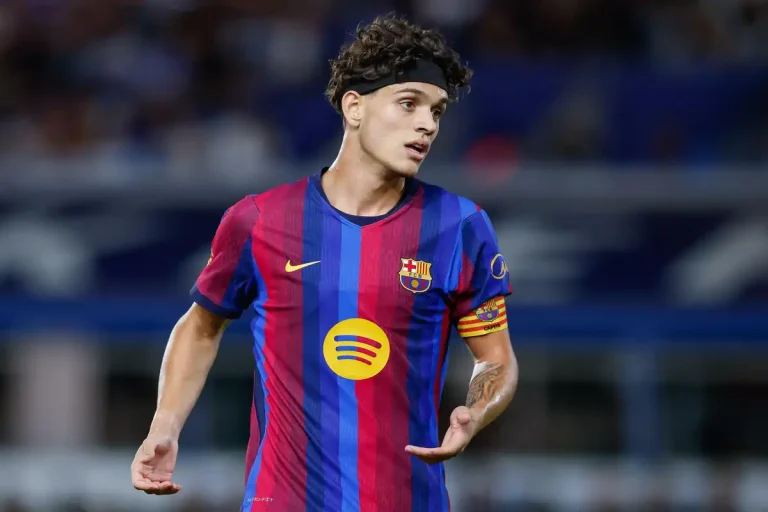 Hector Fort visé par Liverpool ©Alamy
