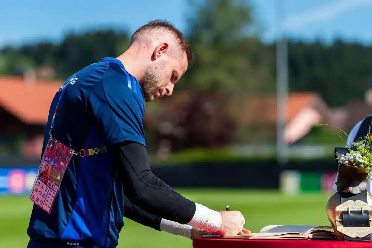 Mercato : Peter Gulacsi signe à Villarreal (Officiel)