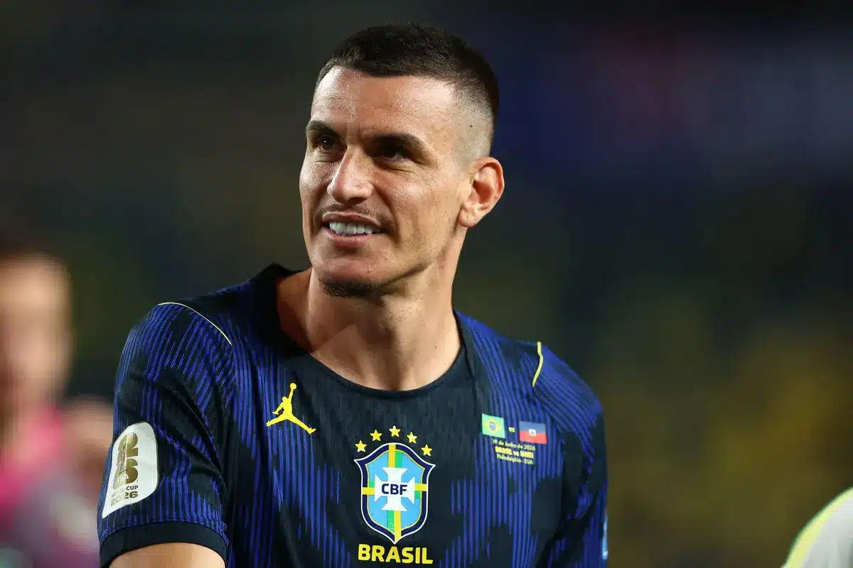 Mercato : Roger Ibanez envoie une réponse claire à Aston Villa