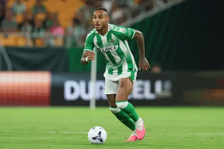 Natan sous le maillot du Bétis Séville