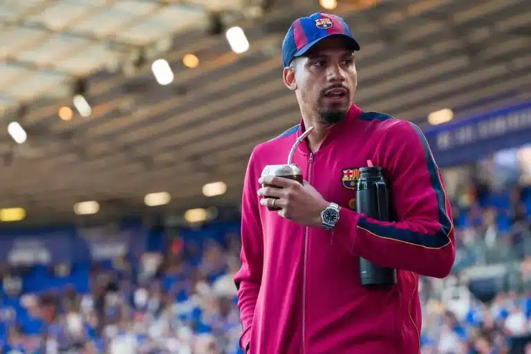 Officiel Ronald Araujo quitte Barcelone et rejoint Liverpool