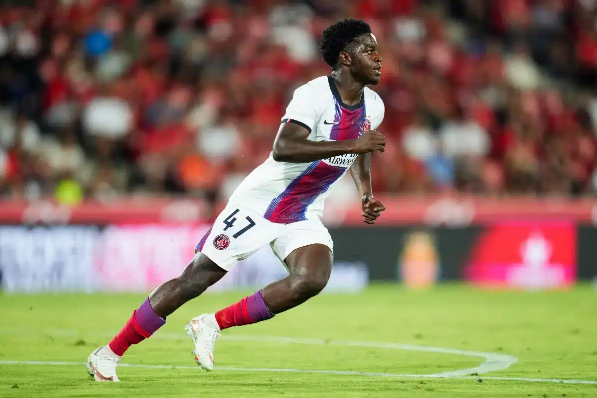 PSG : Deux clubs surveillent Quentin Ndjantou