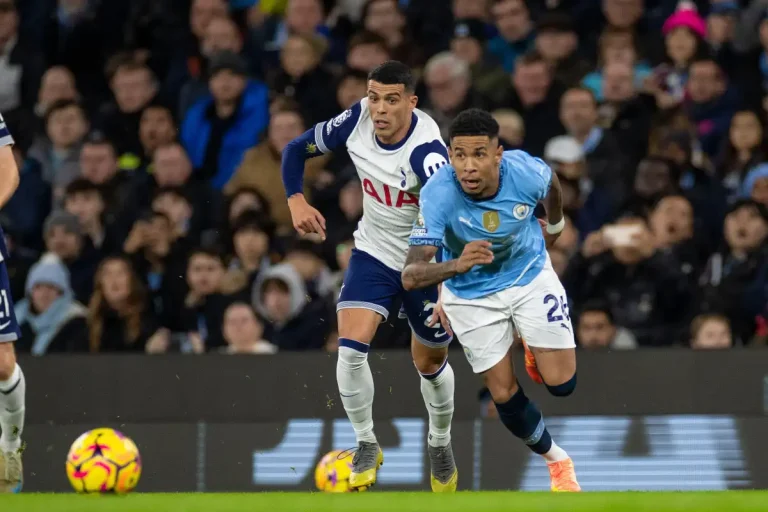 Tottenham passe à l’offensive pour Savinho