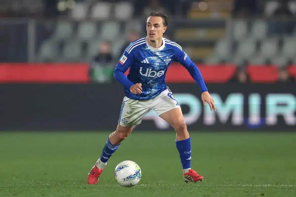 Un cador de Ligue 1 veut rapatrier Maxence Caqueret