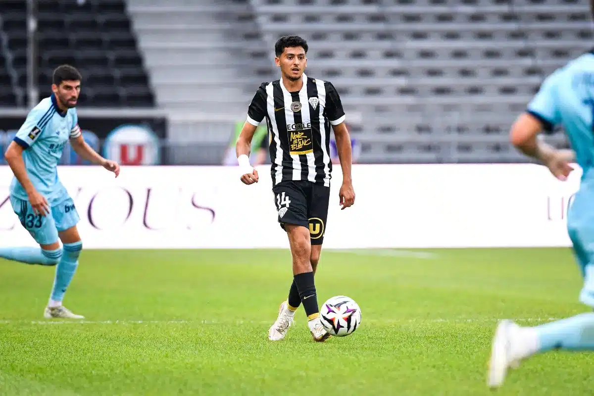 Angers : Yassin Belkhdim intéresse quatre clubs
