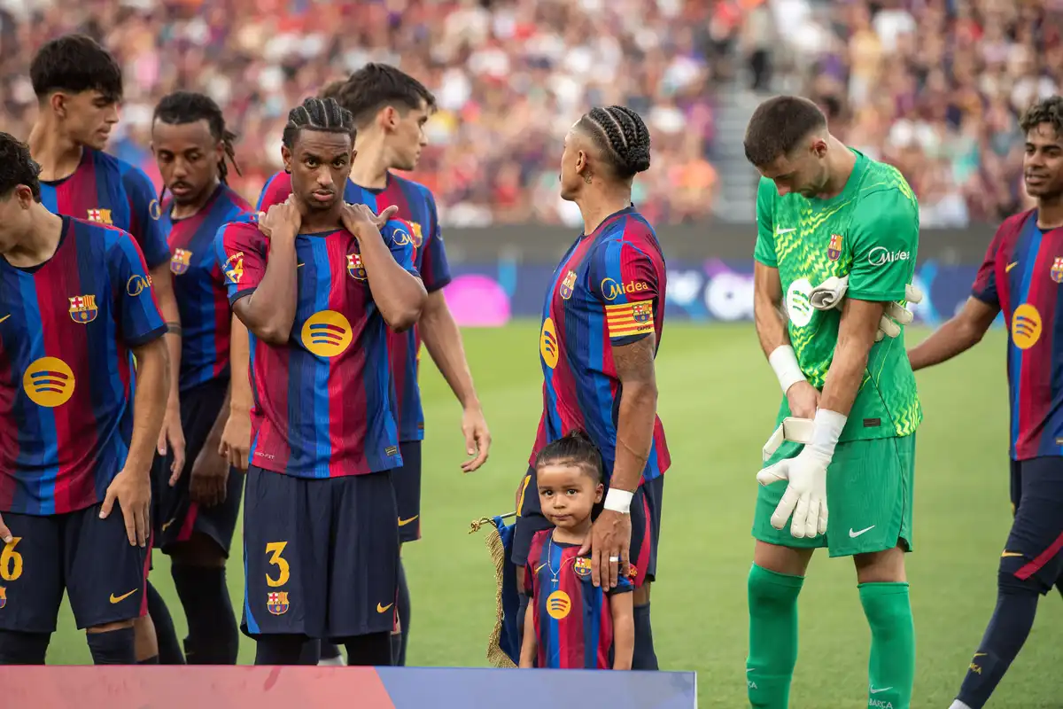 FC Barcelone : Cet enfant du club lance un bras de fer contre la direction