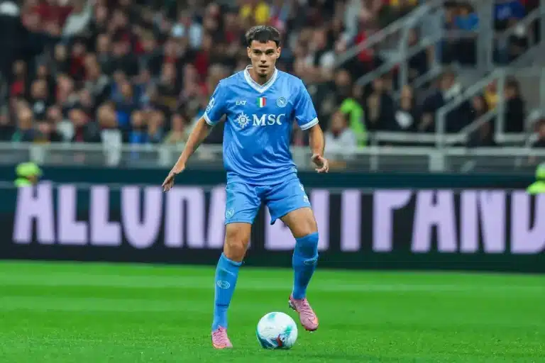 Miguel Gutierrez sous le maillot de Naples @Alamy