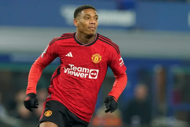 Anthony Martial à Everton ?