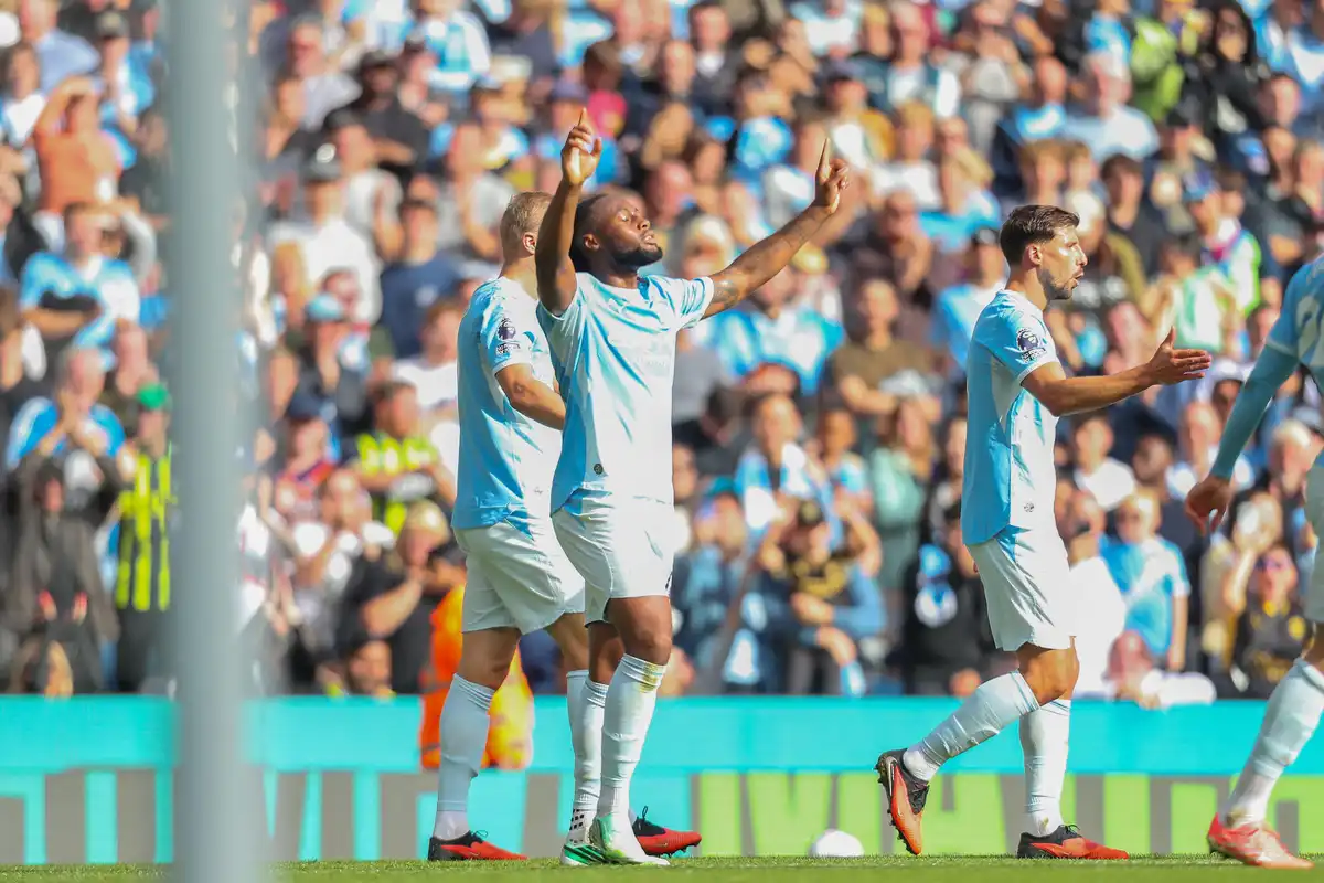 Liverpool fonce sur deux stars de Manchester City
