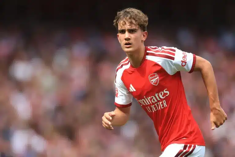 Arsenal Le Old Firm rentre dans la danse pour Max Dowman