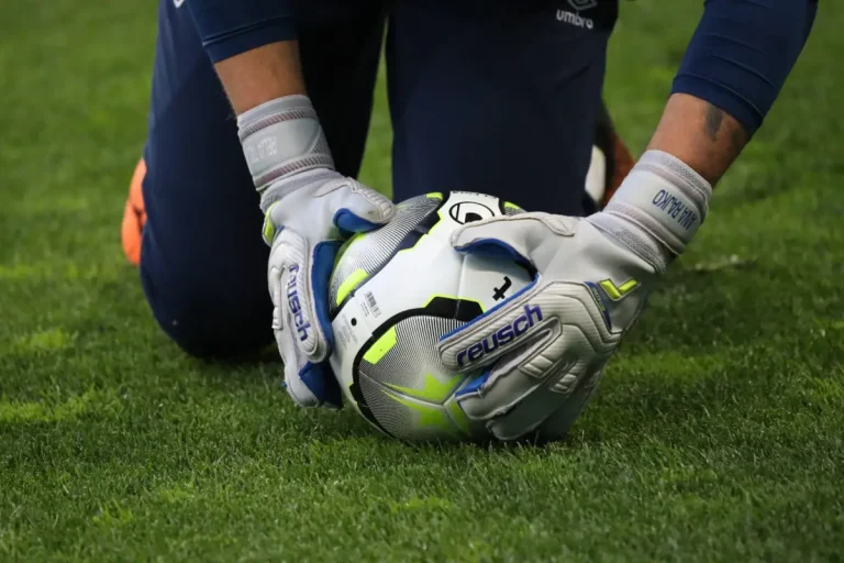 Bolivie : Un gardien de but refuse d'arrêter un penalty et envoie l'arbitre à la retraite